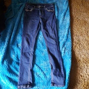 Juniors jeans
